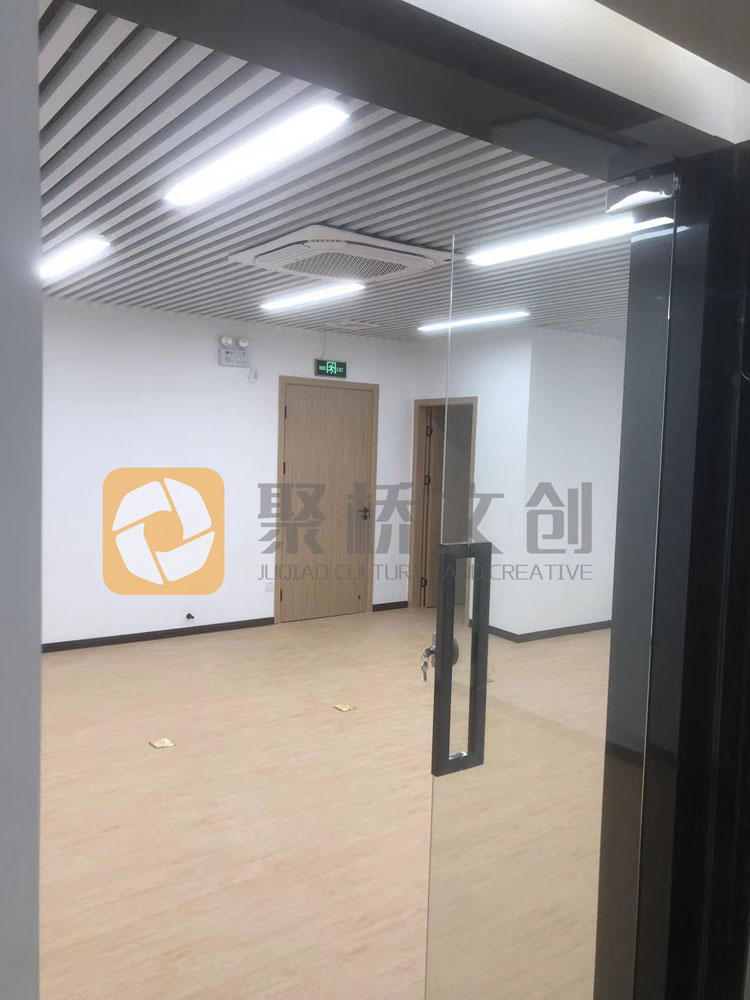 辦公樓裝修設計-聚橋文創